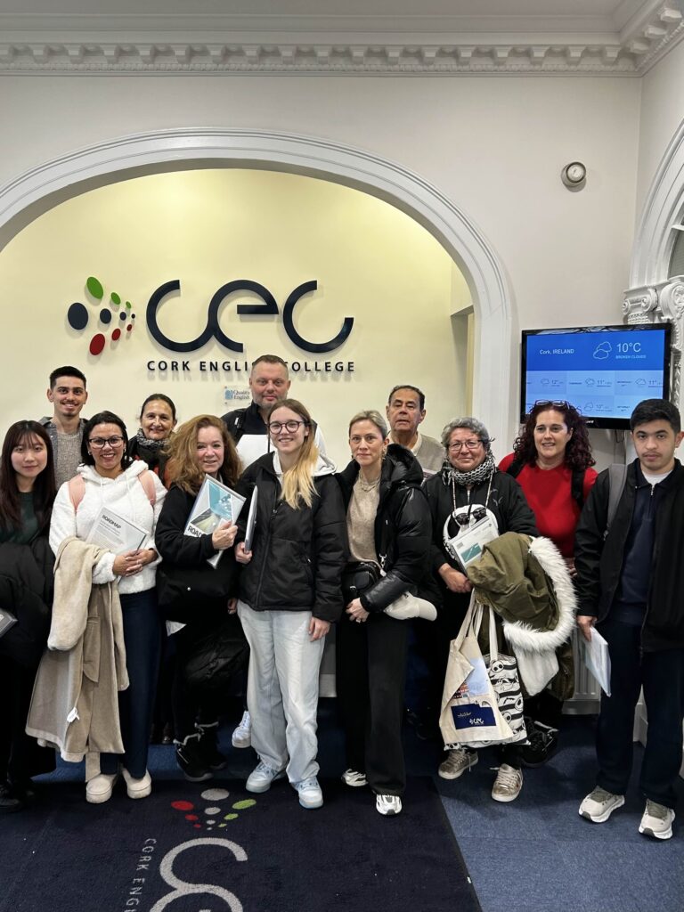 CEC_FrontDesk_01